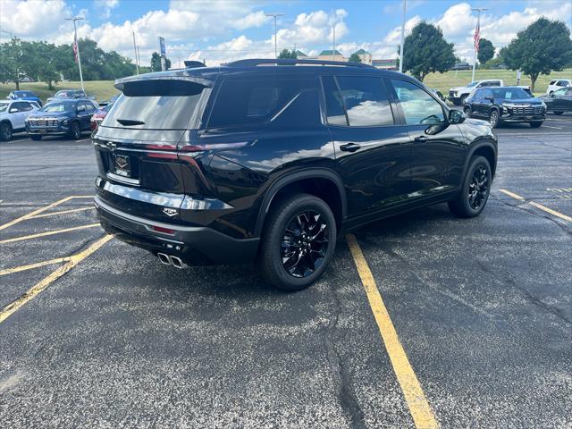 Photo of 2025 Mosaic Black Metallic Chevrolet Traverse