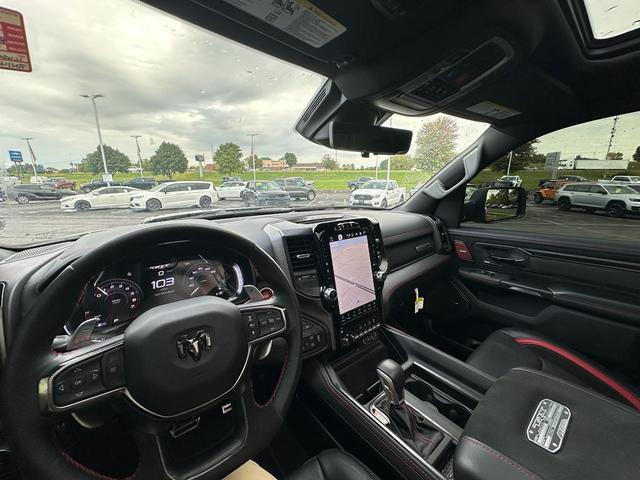 Photo of 2024 Diamond Black Crystal Pearlcoat RAM 1500