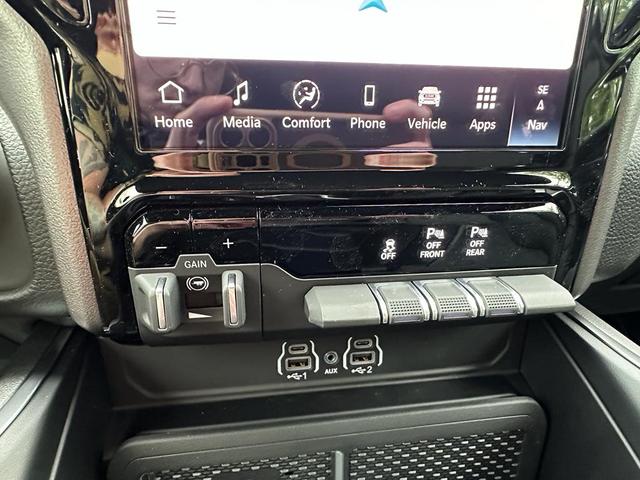 Photo of 2026 Delmonico Red Pearlcoat RAM 1500