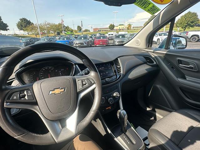 Photo of 2020 Pacific Blue Metallic Chevrolet Trax
