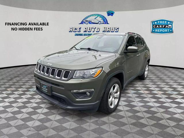 Photo of 2019 Olive Green Pearlcoat Jeep Compass