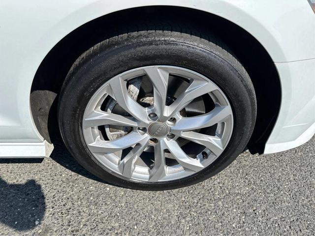 Photo of 2017 White Audi A6
