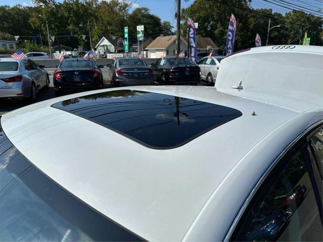 Photo of 2017 White Audi A6