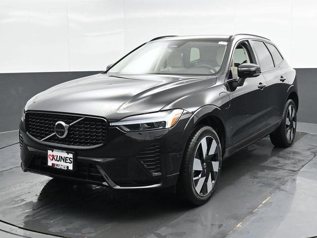 Photo of 2025 Onyx Black Metallic Volvo XC60 Plug-In Hybrid