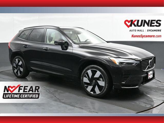 Photo of 2025 Onyx Black Metallic Volvo XC60 Plug-In Hybrid