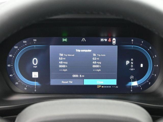Photo of 2025 Fjord Blue Metallic Volvo XC40