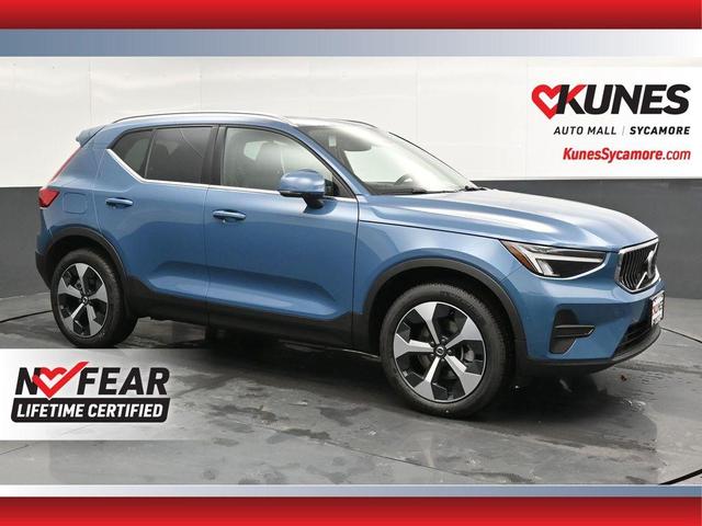 Photo of 2025 Fjord Blue Metallic Volvo XC40