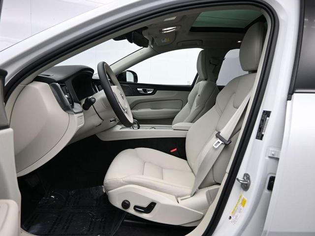 Photo of 2025 Crystal White Metallic Volvo XC60 Plug-In Hybrid