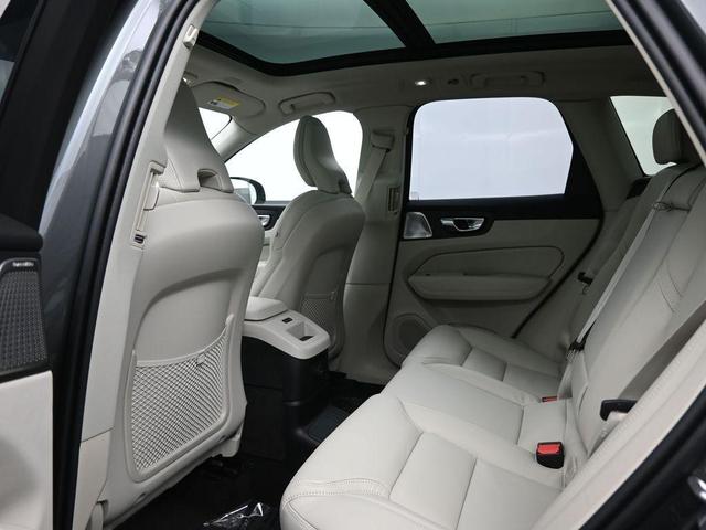 Photo of 2026 Forest Green Volvo XC60