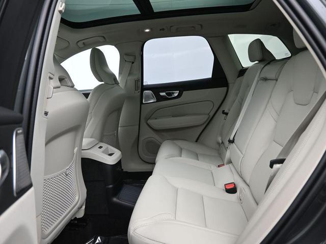 Photo of 2026 Forest Green Volvo XC60