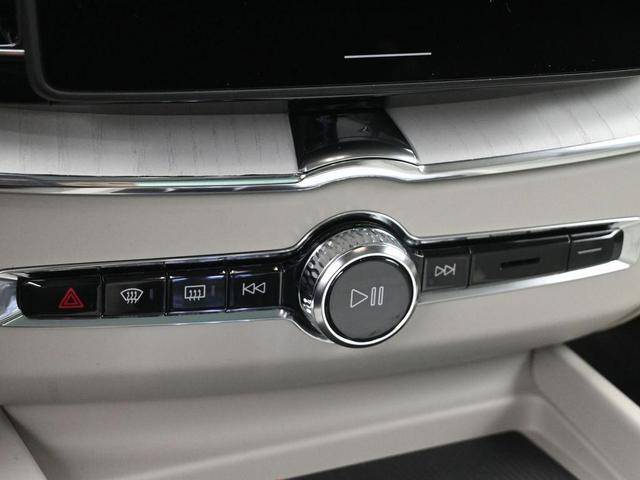 Photo of 2026 Forest Green Volvo XC60