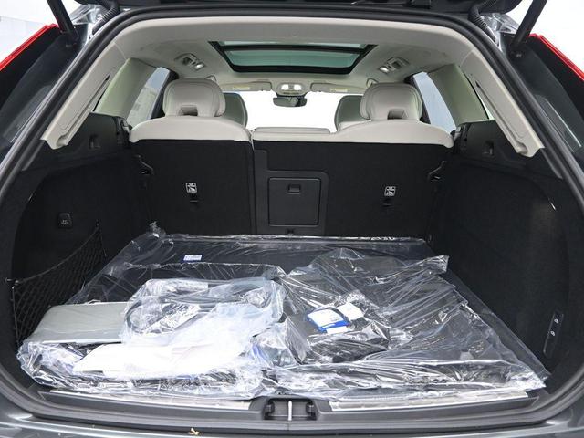 Photo of 2026 Forest Green Volvo XC60