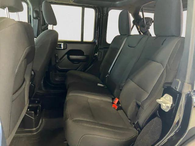 Photo of 2022 Black Clearcoat Jeep Wrangler Unlimited