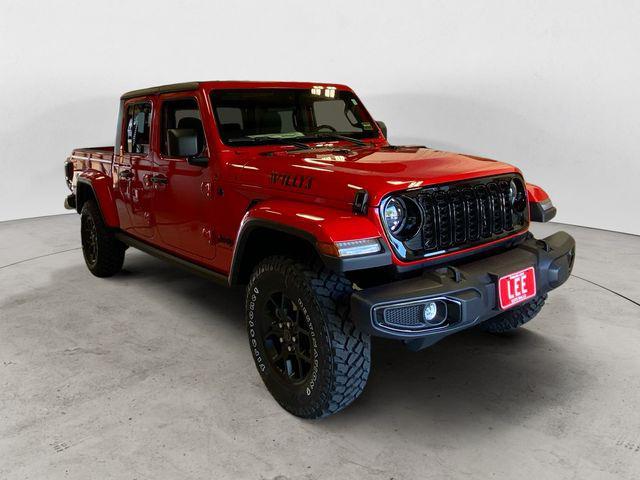Photo of 2025 Firecracker Red Clearcoat Jeep Gladiator