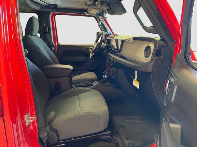 Photo of 2025 Firecracker Red Clearcoat Jeep Gladiator
