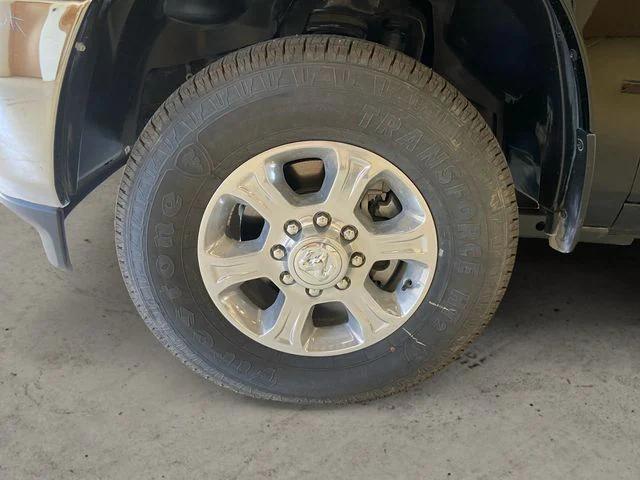 Photo of 2025 Diamond Black Crystal Pearlcoat RAM 3500