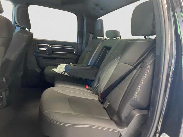Photo of 2025 Diamond Black Crystal Pearlcoat RAM 3500