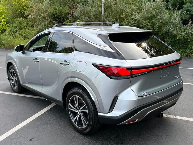 Photo of 2024 Iridium Lexus RX 350