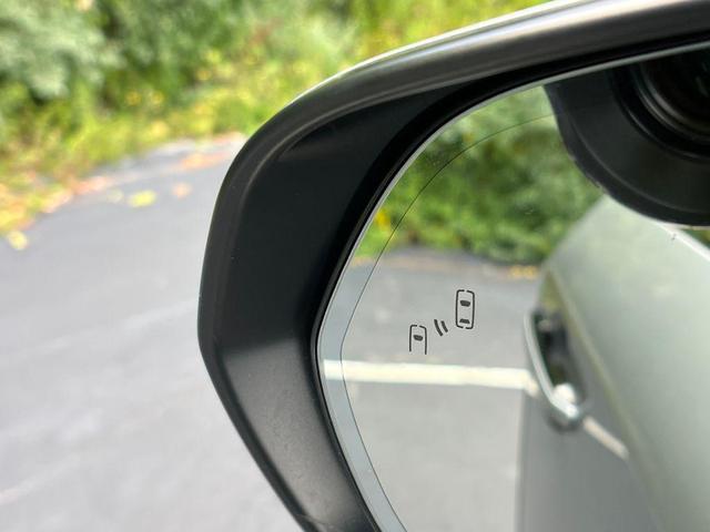 Photo of 2024 Iridium Lexus RX 350
