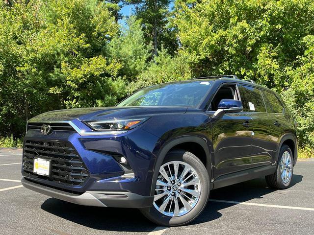 Photo of 2025 Blueprint Toyota Grand Highlander