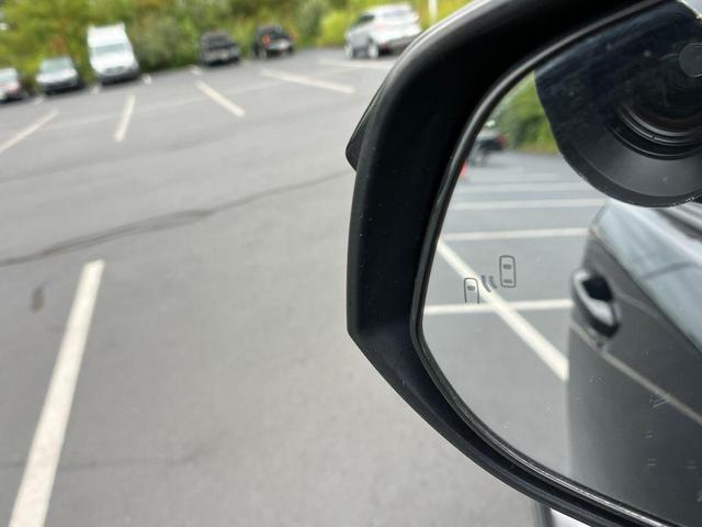 Photo of 2024 Midnight Black Metallic Toyota 4Runner