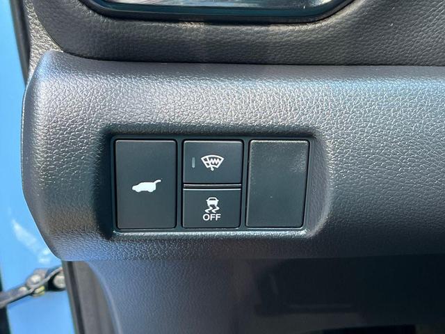 Photo of 2023 Diffused Sky Pearl Honda Pilot