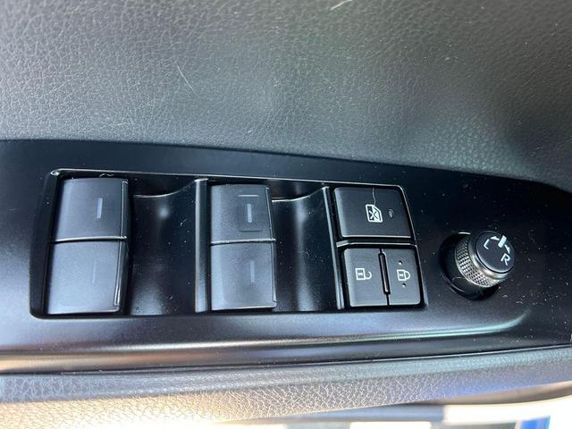 Photo of 2025 Blue Toyota Camry