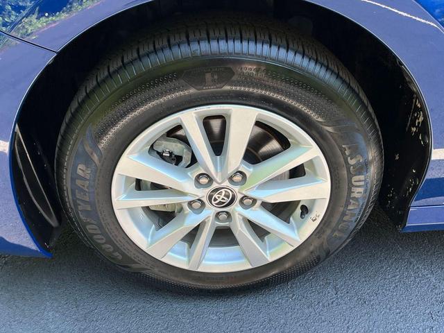 Photo of 2025 Blue Toyota Camry