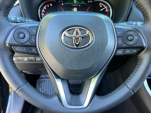 Photo of 2024 Midnight Black Metallic Toyota RAV4