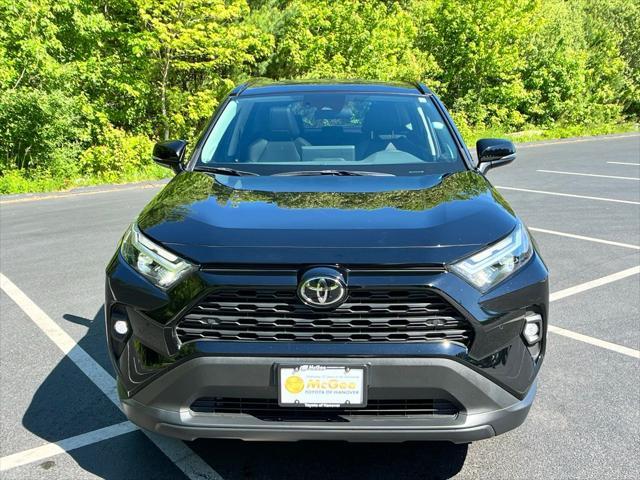 Photo of 2024 Midnight Black Metallic Toyota RAV4