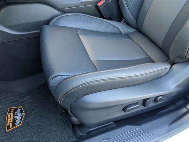 Photo of 2025 Crystal White Pearl Subaru Outback