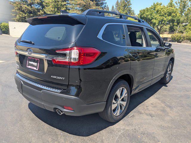 Photo of 2025 Crystal Black Silica Subaru Ascent