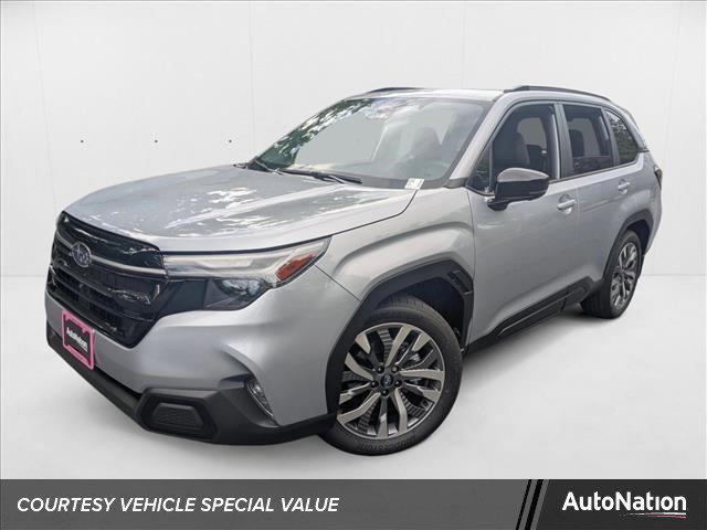 Photo of 2025 Ice Silver Metallic Subaru Forester