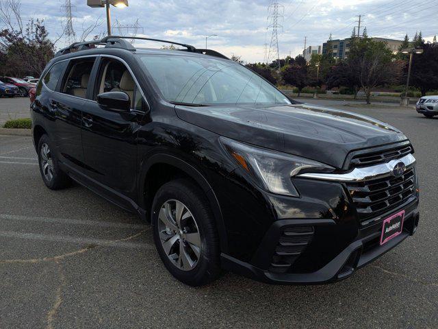 Photo of 2025 Crystal Black Silica Subaru Ascent