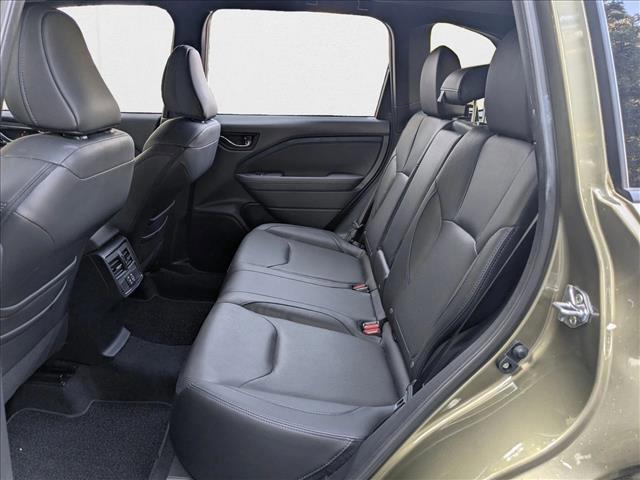 Photo of 2025 Autumn Green Metallic Subaru Forester