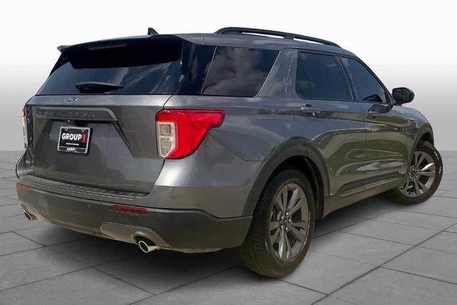 Photo of 2021 Carbonized Gray Metallic Ford Explorer