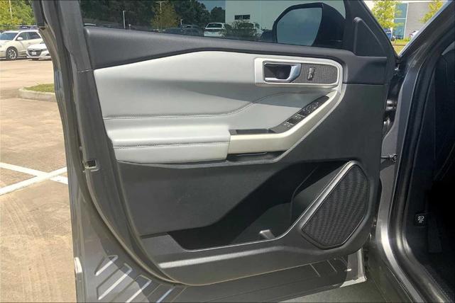 Photo of 2021 Carbonized Gray Metallic Ford Explorer