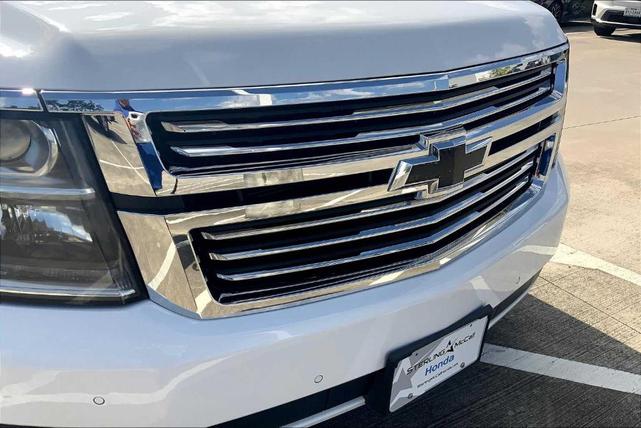 Photo of 2017 Summit White Chevrolet Tahoe