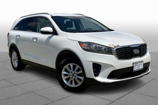 Photo of 2019 Snow White Pearl Kia Sorento
