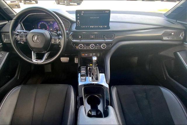 Photo of 2023 Lunar Silver Metallic Acura Integra