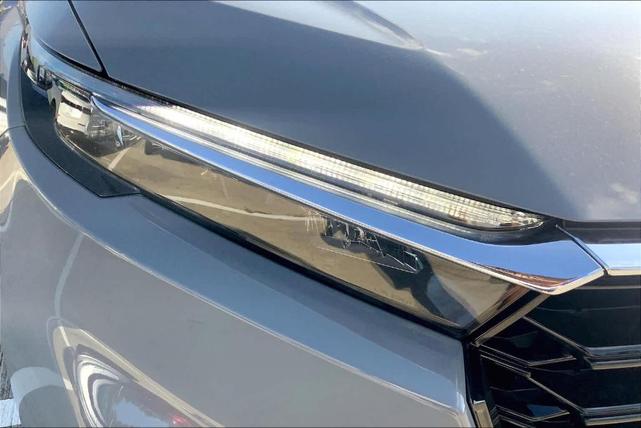 Photo of 2025 Gray Honda CR-V