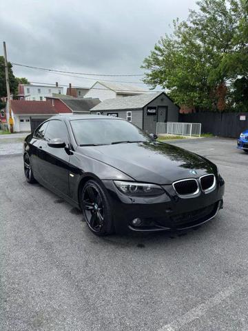 Photo of 2009 Jet Black BMW 335