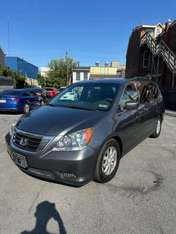 Photo of 2010 Alabaster Silver Metallic Honda Odyssey