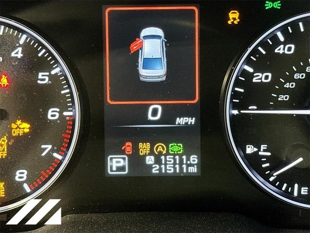 Photo of 2022 Ice Silver Metallic Subaru Legacy