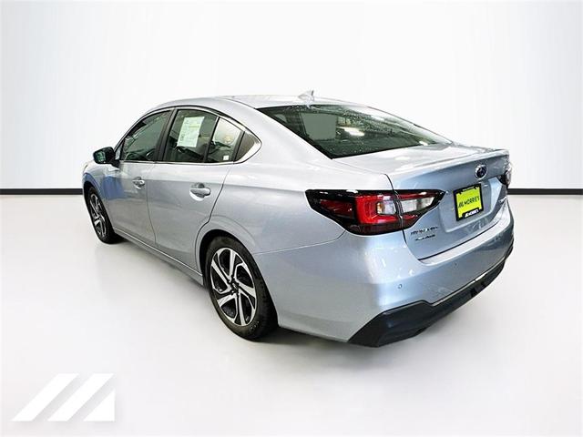 Photo of 2022 Ice Silver Metallic Subaru Legacy