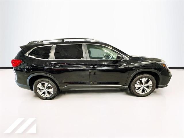 Photo of 2024 Crystal Black Silica Subaru Ascent
