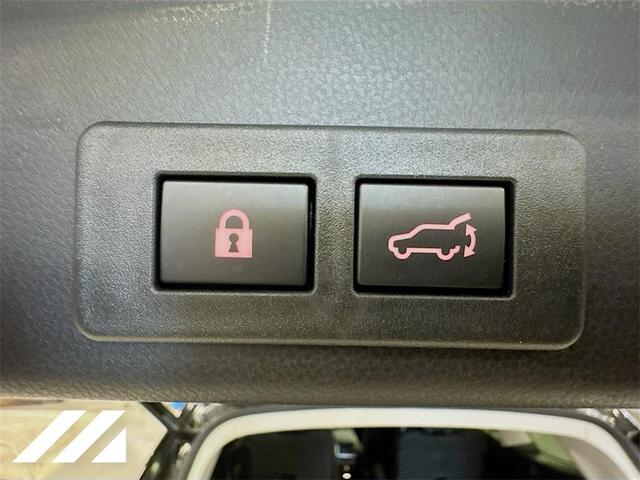 Photo of 2024 Crystal Black Silica Subaru Ascent