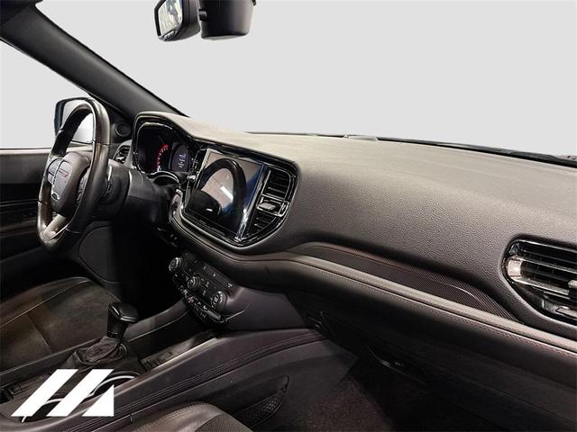 Photo of 2022 Octane Red Pearlcoat Dodge Durango