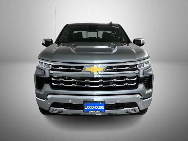 Photo of 2025 Sterling Gray Metallic Chevrolet Silverado 1500