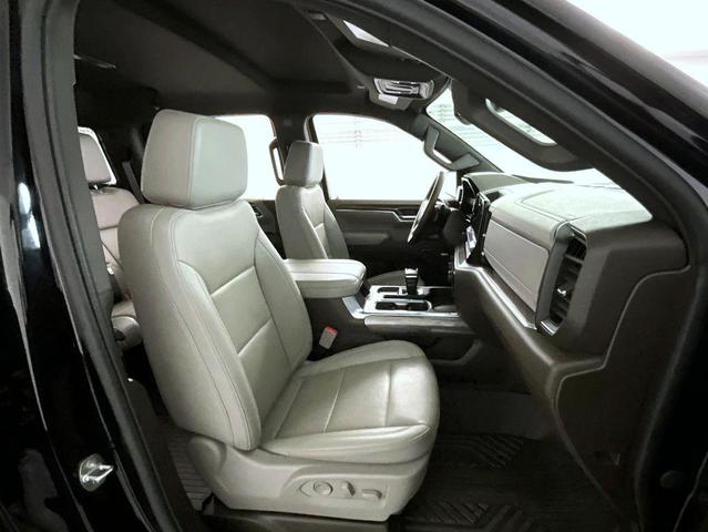 Photo of 2024 Black Chevrolet Silverado 1500